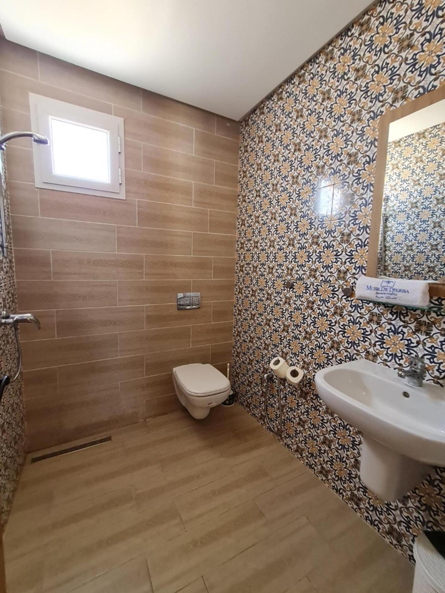 Musk De Djerba Suite Aziz Avec Piscine Temlale Exterior foto